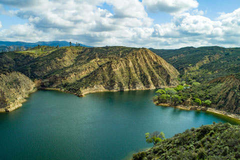 Castaic Lake, California